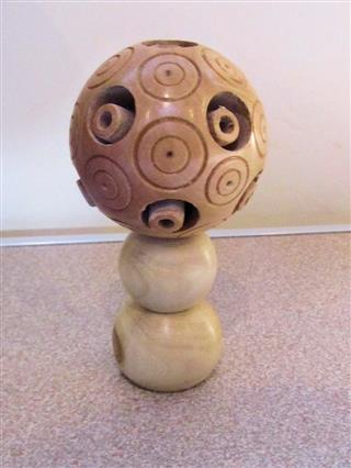 Fred's chinese ball on stand won a commended certificate